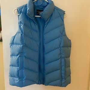 Lands' End light blue vest Medium